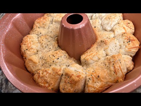 Parmesan Cheese And Garlic Pull Apart Bread Recipe