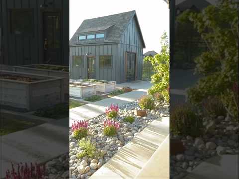 Goodbye builder basic 👋 Hello low maintenance backyard oasis @FromDirt2Details