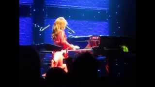 Tori Amos - 16 Shades of Blue (Live in Manchester)