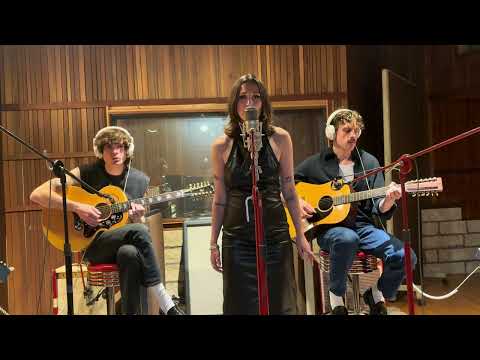 YONAKA - GIVE ME MY HALO Acoustic Live version