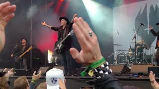 Me and that man - On the road (Gefle Metal Festival)