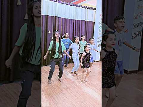 चट्ट देनी मार देली खींच के तमाचाही ही ही ही हँस देले🤣🤣🤣🤣 #dancewithrekha #viralnow #funnyvideos