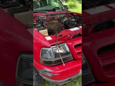 1999 Ford Ranger engine is out! #viral #shortvideo #classic #shorts #auto #automobile #ranger #rock
