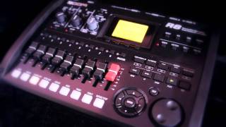 Video thumbnail for Zoom R8 Recorder, Interface, Controller and Sampler @ Sound Service TV by Sound Service GmbH