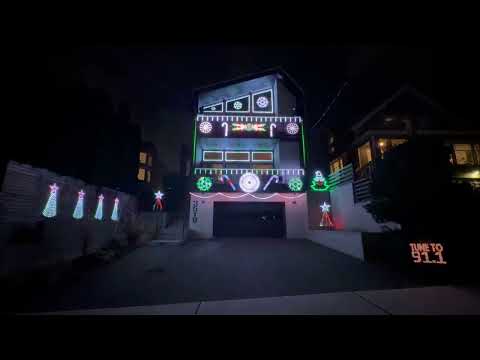 Jingle Bells by Kaskade