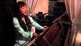 Natalie Duncan | "Sky is Falling" - A64 [S5.EP9]: SBTV