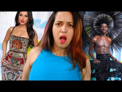 Seamstress SNAPPED when this happend on the VMA Red Carpet ( URGH!)