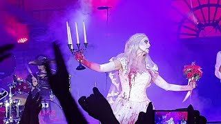 ALICE COOPER : ROSES ON WHITE LACE (LYRICS)