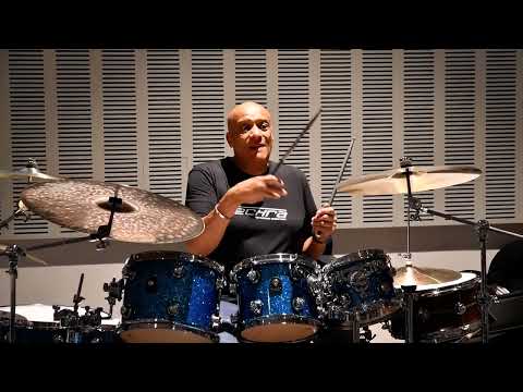 Thumbnail for Mel Gaynor during his personal clinic at the UK Drum Show in Liverpool on October 1st. by Mel Gaynor