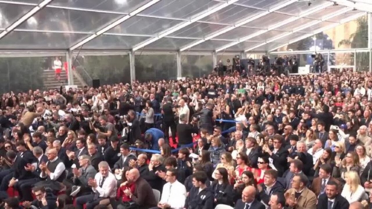 Meloni: Ilaria Salis figlia di papà che occupava case nascondendosi dietro i più bisognosi