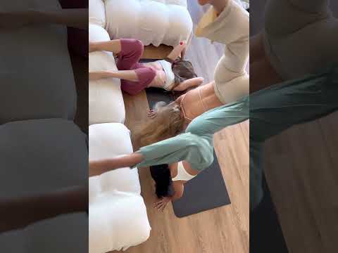 Walkover Bridges Yoga Pose w/@Bell.Lillies @SageSplits