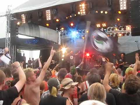 Los Fastidios - Antifa Hooligans / Amici (Force Attack Festival 2009 Rostock, Germany)