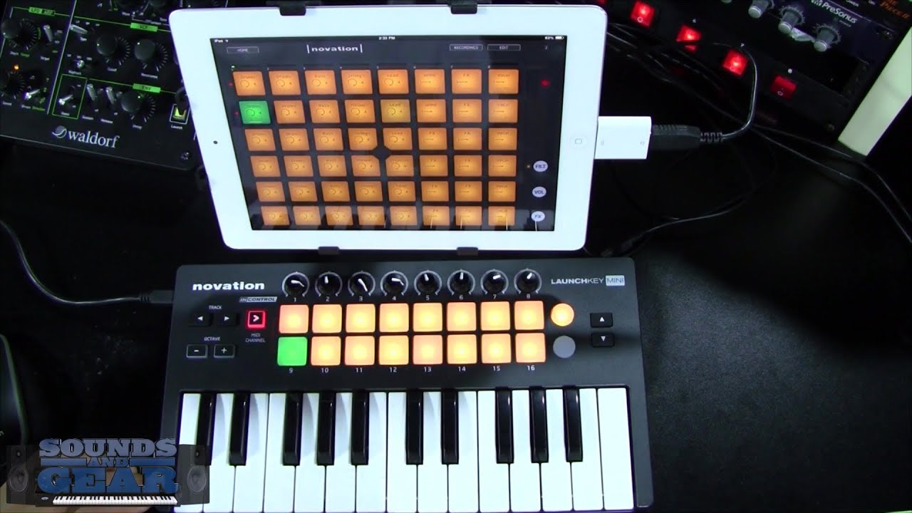 Midi-контроллер Novation Launchkey Mini MK2