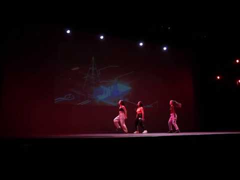 150919 Kpop Core @ UNSW 2019 [11/18] - LVL4 performing ITZY's Dalla Dalla