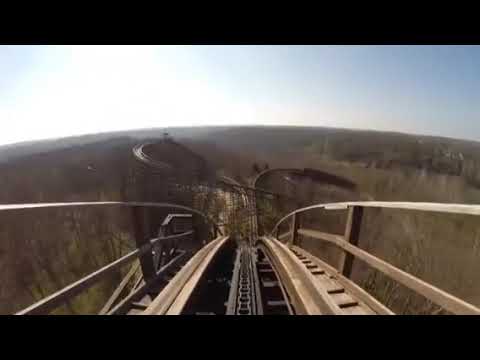 Lukáš Pavlásek jede na horské dráze