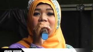 Download lagu Dinding Kaca Qosidah Putri Zavin Nada Gaji Guntur Demak mp3