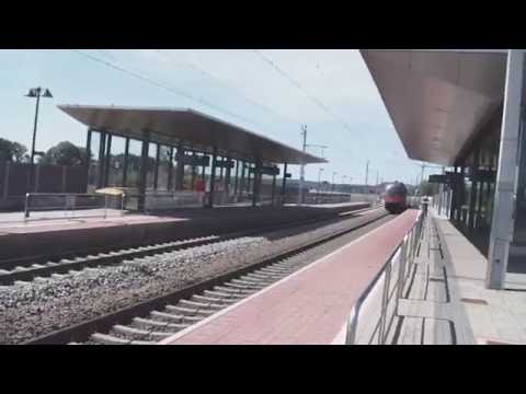 ÖBB railjet 60/860 mit 200 km/h durch Neukirchen bei Lambach (14.08.2016)