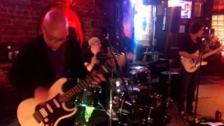 Above the Moon @Scarlet Pub (1/29/17)