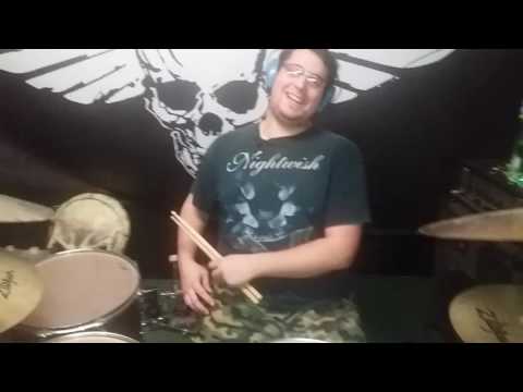 THE RUMBLE OF SKULLS - Jak pan bubeníček nevěděl co má v hlavě