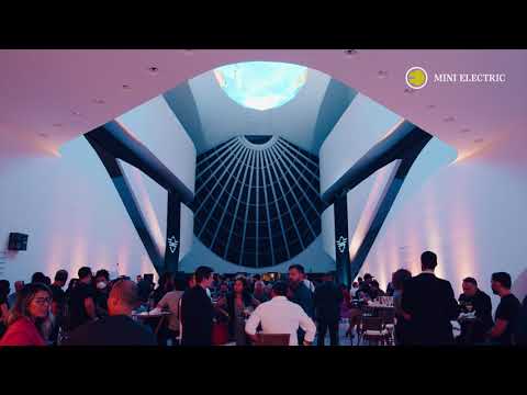 Première IluminaRio by MINI Cooper S E