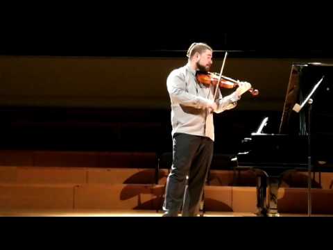 Bach - Partita No.2 - Giga.  Carlos Parra