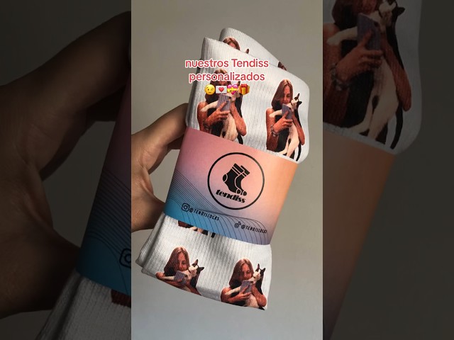 Vídeo relacionado con iDIY Calcetines personalizados con foto - calcetines divertidos Regalos personalizados con foto para mujeres y hombres, regalos san valentin hombre mujer, regalos dia de la madre