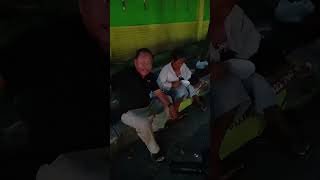 Download lagu Berbeza Kasta - Kalia siska #shorts mp3