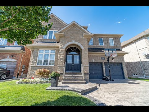 Home for sale at 3 Darou Crescent, Brampton, ON L6R 0N7