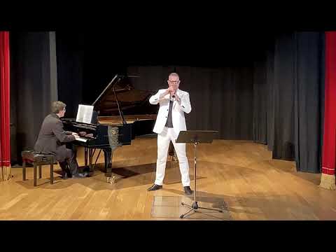 Trumpet Concerto in E-flat major (F.J.Haydn) M. Sebastianutto (tr) & M. Ziraldo (pn)