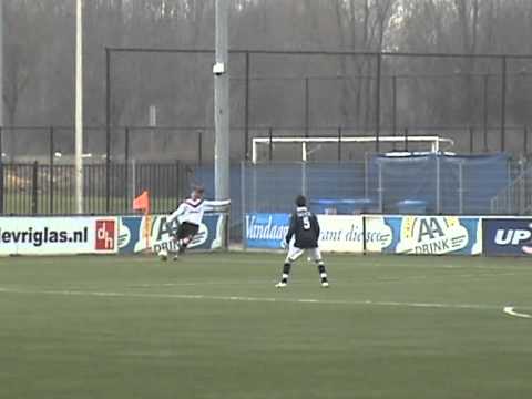 FC Almere City A1 - Quick A1 (19 feb. 2011)