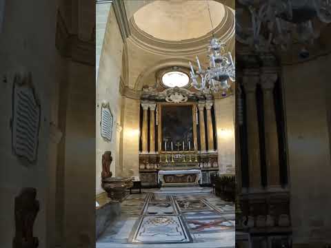 🙏 Descubra os Segredos da Majestosa Catedral de São Paulo em Mdina! #CatedralSaoPauloMdina #Malta