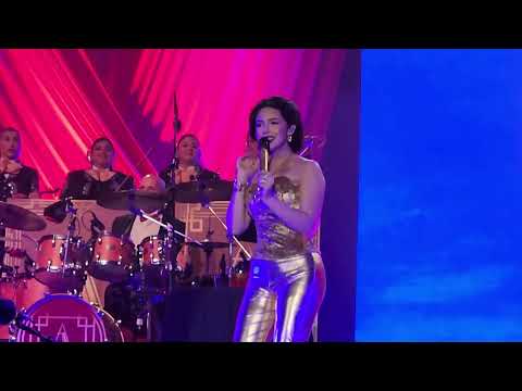 Angela Aguilar - Amor Prohibido, Como La Flor, Selena Medley- Houston, Texas