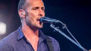 Paul Thorn performs "Everybody Needs Somebody" on the Texas Music Scene