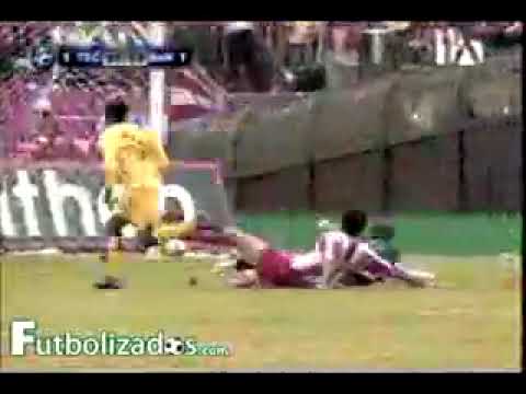 Técnico Universitario 2 - 3 Barcelona Año 2008