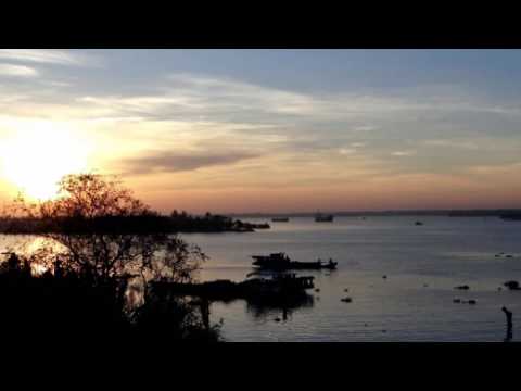 Thể hiện bởi Sĩ Phú