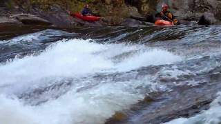preview picture of video 'Tim Gill, Kevin Shipley, and Tom Sutton kayak Oceana on the Tallulah, HD Video by Jim Murtha'