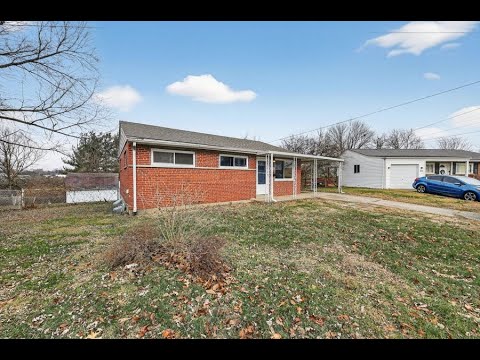 Charming Single Family Home with Spacious Living | Cincinnati, OH | Real Estate Video