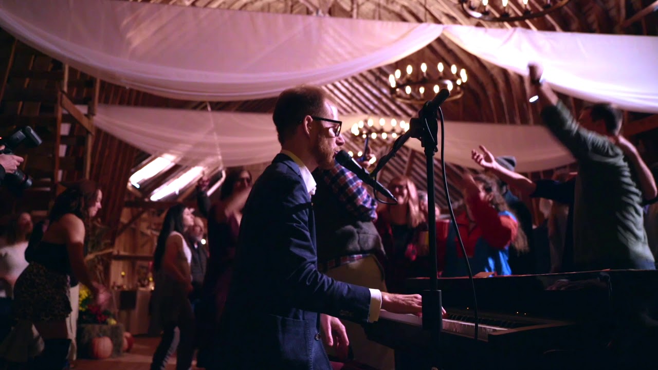 Promotional video thumbnail 3 for Savage Pianos