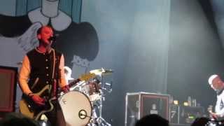 Alkaline Trio - Queen Of Pain (Live at Terminal 5 in NYC on 11/10/13)