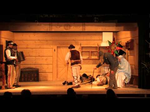 43. KARNAWAŁ GÓRALSKI GRUPA KOLĘDNICZA PASTUCHY Z DZIADEM Z BURLETKI