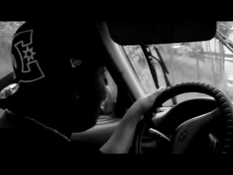 simsima dans son délire av dj v'trine