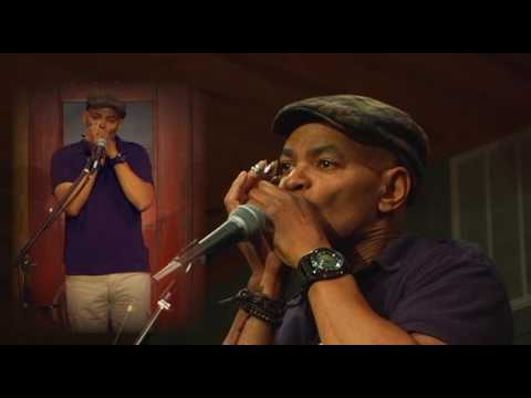 Guy Davis - Did You See My Baby - Live at Fur Peace Ranch