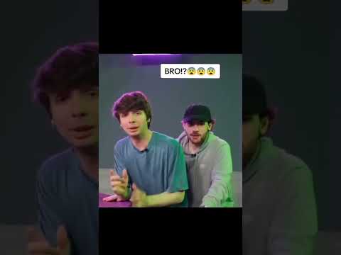 What is Sapnap doing with Karl