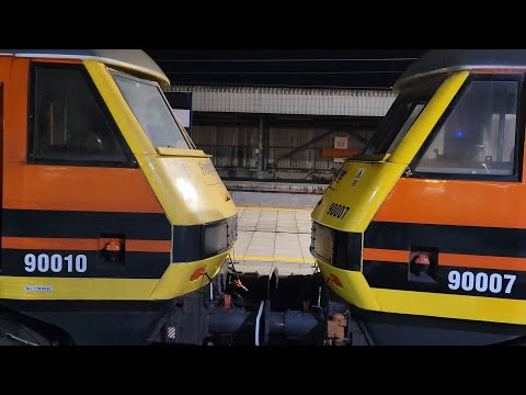 4S88 - FL90's - G&W Tango'd pairing of 90015 and 90005 on Felixstowe to Coatbridge 9 mins late