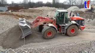 preview picture of video 'Hitachi ZW310 Wheel Loader Action, Fa. F&R, Weinstadt, Germany, 19.02.2015.'