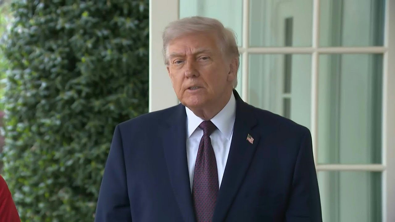 Video | Trump says Iran called and wants to make deal 'very badly' | AFP