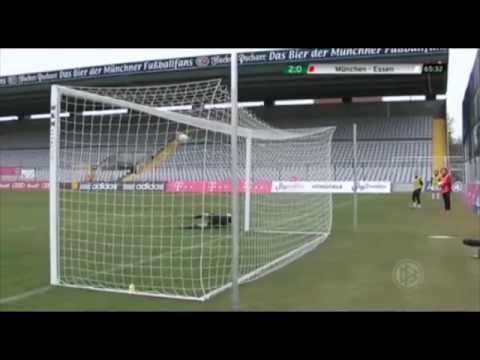 FC Bayern: Der Jenny Gaugigl Hammer zum 2:0 gegen Essen