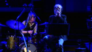 &quot;De paso&quot; - Luis Eduardo Aute