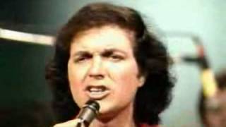 CAMILO SESTO - ENAMORATE DE MÍ.