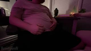 Boyfriend gets stuffed with sheet cake